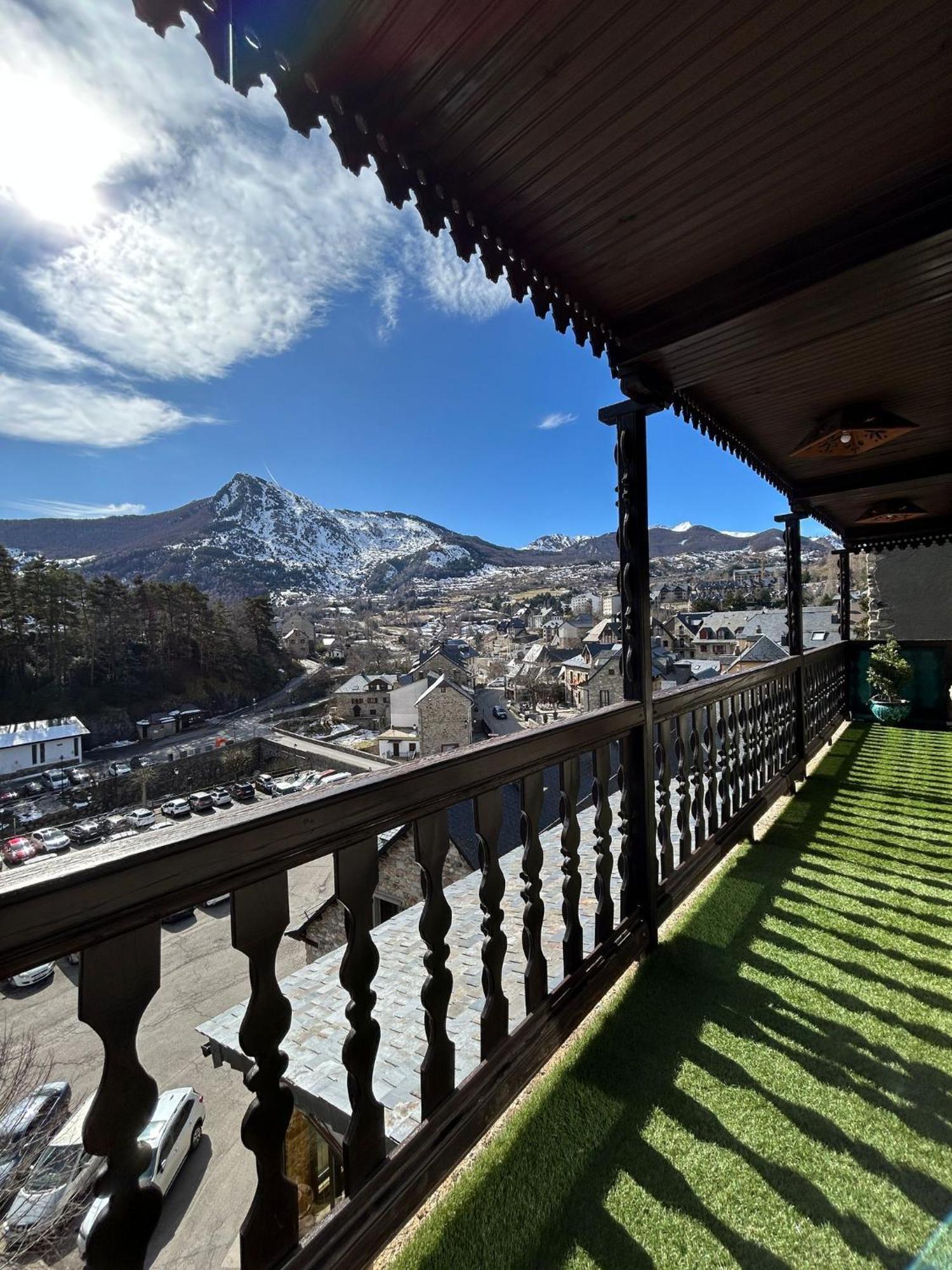 Villa El Balcon Del Garmo Sallent de Gállego Exterior foto
